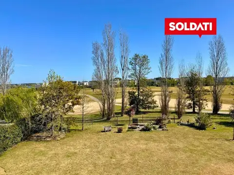 Casa en alquiler anual con muebles golf nordelta