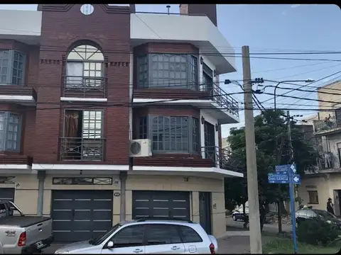 Oportunidad - increíble alquiler triplex villa raffo