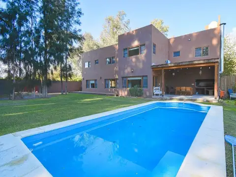 Casa en alquiler en barrio las chacras maschwitz