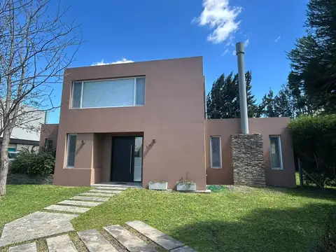 Casa chalet  en alquiler en nordelta, tigre, g.b.a. zona norte