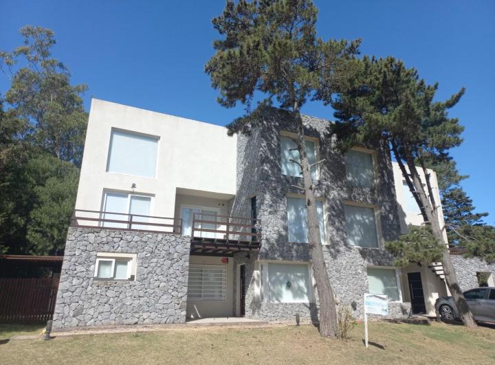 Departamento · 70m² · 3 Ambientes · 1 Cochera