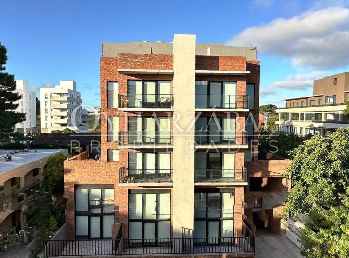 Departamento · 45m² · 2 Ambientes · 1 Cochera