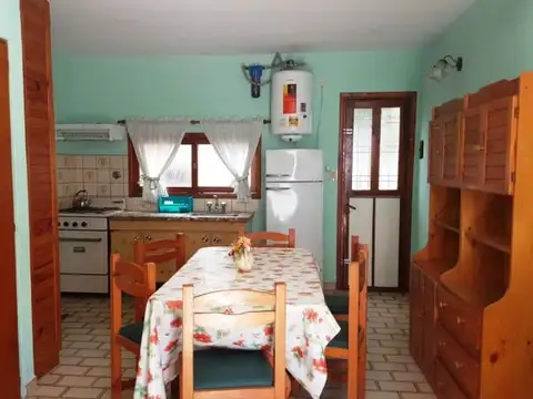 Ph "duplex" 3 ambientes (apto5 personas) dpto:uf4 .gas envasado.