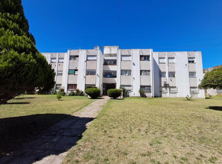 Departamento · 75m² · 4 Ambientes