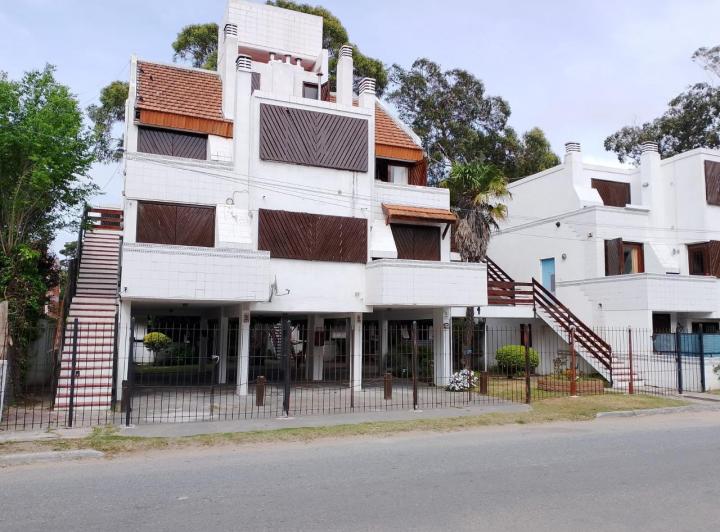 Departamento · 55m² · 3 Ambientes · 1 Cochera