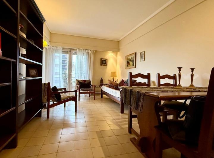 Departamento · 53m² · 2 Ambientes · 1 Cochera