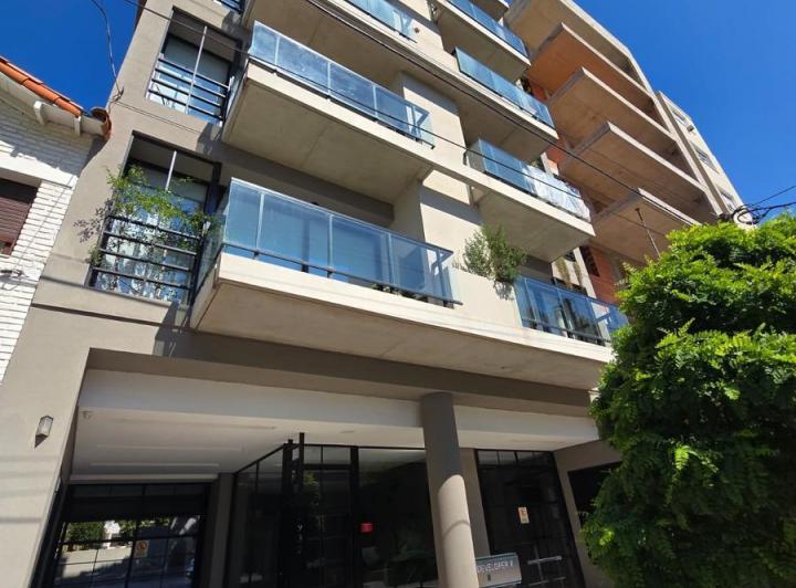 Departamento · 56m² · 2 Ambientes · 1 Cochera