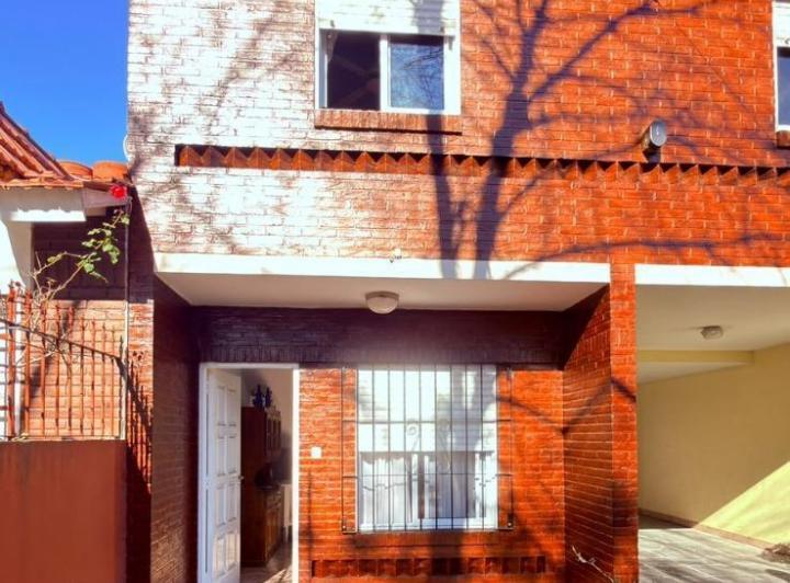 Departamento · 60m² · 4 Ambientes · 1 Cochera