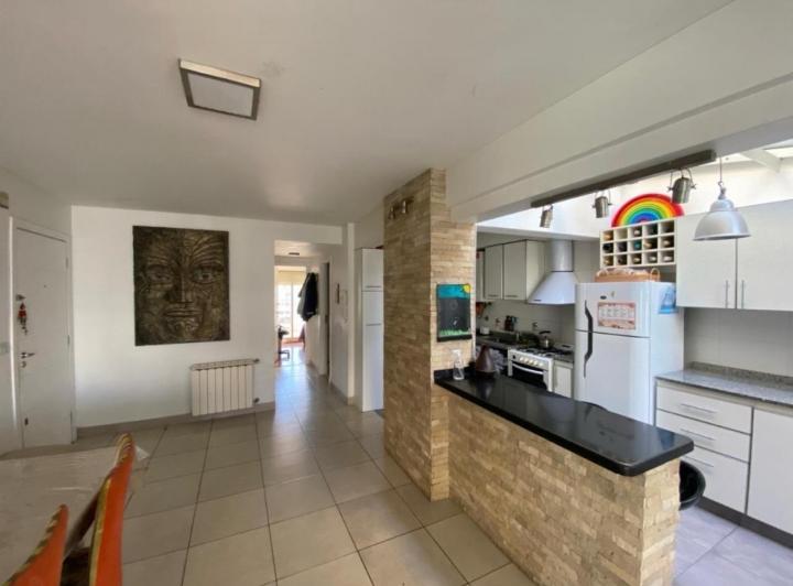 Departamento · 80m² · 3 Ambientes · 1 Cochera