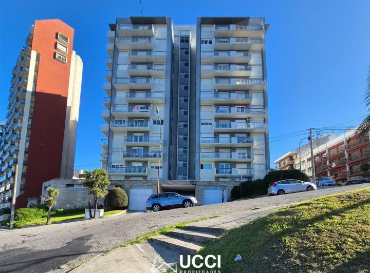 Departamento · 106m² · 4 Ambientes · 1 Cochera