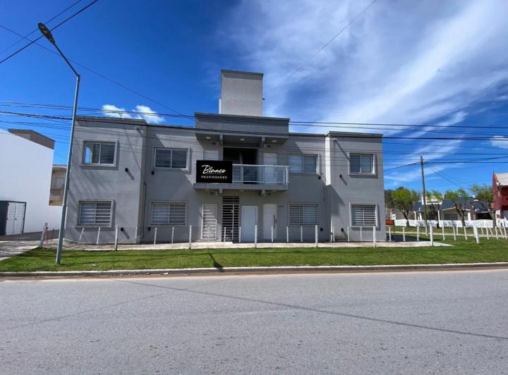 Departamento · 38m² · 2 Ambientes · 1 Cochera