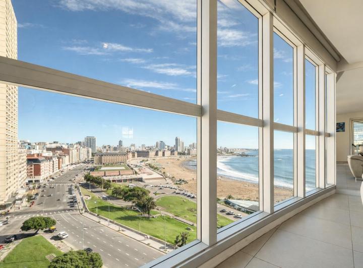 Departamento · 127m² · 4 Ambientes · 2 Cocheras