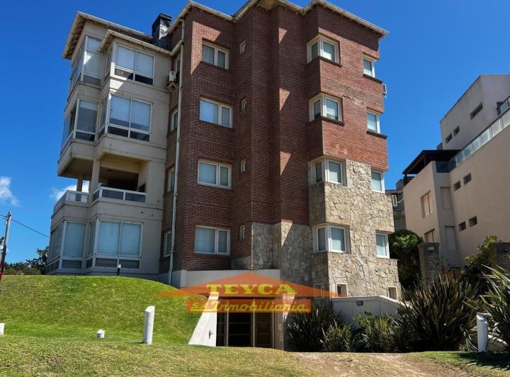 Departamento · 50m² · 3 Ambientes · 1 Cochera