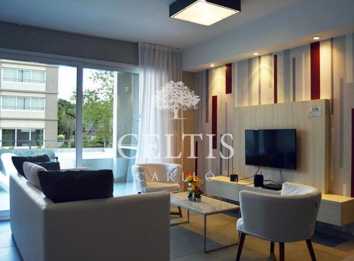 Departamento · 80m² · 4 Ambientes · 1 Cochera