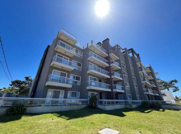 Departamento · 53m² · 2 Ambientes · 1 Cochera