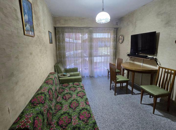 Departamento · 40m² · 2 Ambientes · 1 Cochera