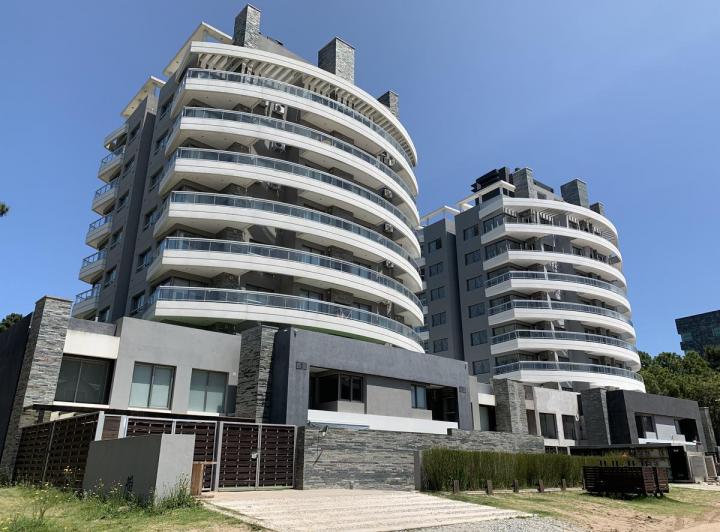 Departamento · 50m² · 2 Ambientes · 1 Cochera