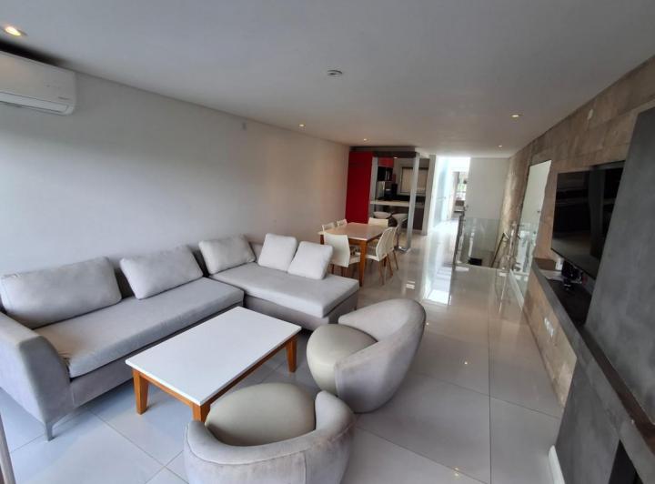 Departamento · 210m² · 3 Ambientes · 1 Cochera