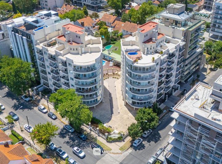 Departamento · 190m² · 4 Ambientes · 3 Cocheras