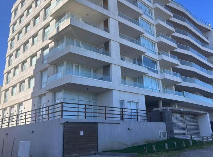Departamento · 100m² · 4 Ambientes · 1 Cochera