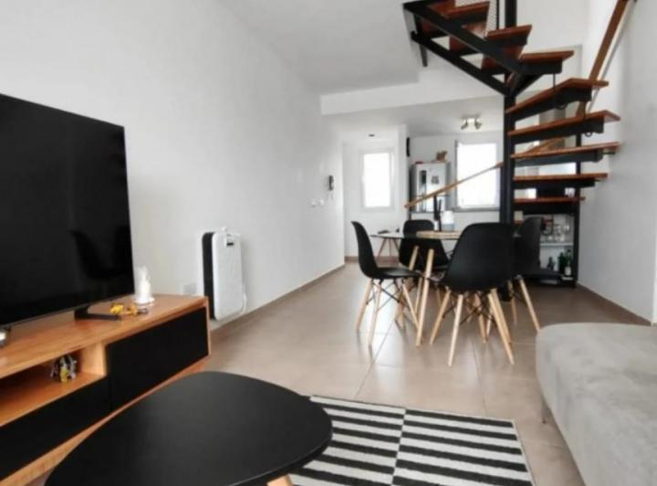 Departamento · 55m² · 2 Ambientes · 1 Cochera