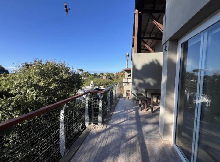 Departamento · 180m² · 3 Ambientes · 1 Cochera