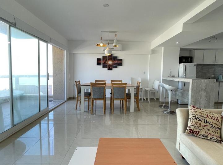 Departamento · 81m² · 4 Ambientes · 1 Cochera