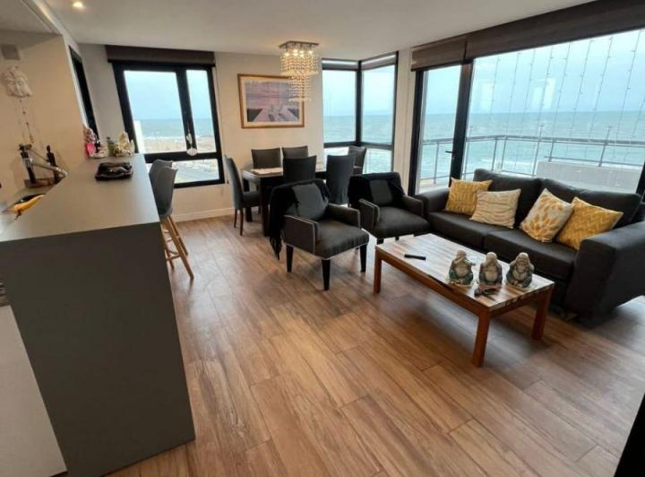 Departamento · 40m² · 3 Ambientes · 2 Cocheras