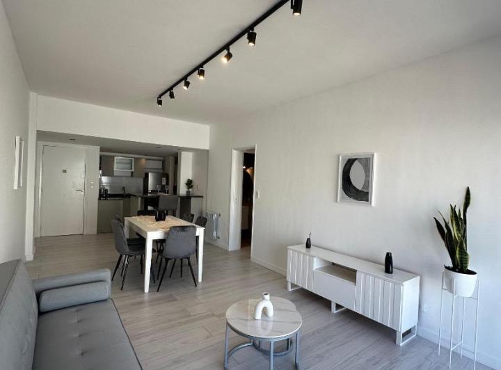 Departamento · 87m² · 4 Ambientes