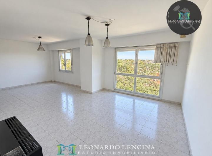 Departamento · 77m² · 4 Ambientes · 1 Cochera