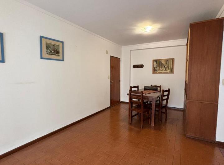 Departamento · 40m² · 2 Ambientes · 1 Cochera