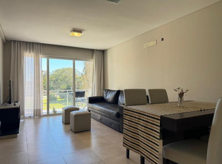 Departamento · 45m² · 2 Ambientes · 1 Cochera