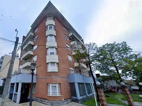 Excelente semipiso en duplex - gran balcón terraza - vta dta - apto crédito