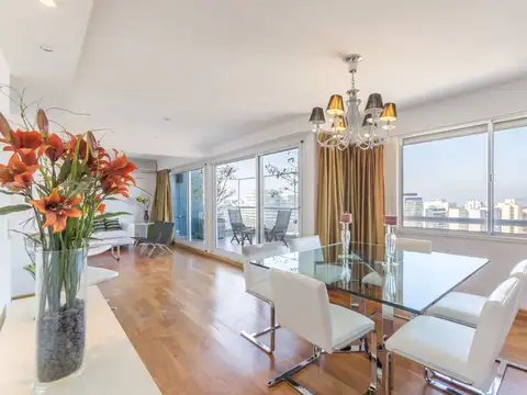 Venta departamento triplex 5 ambientes, olivos.