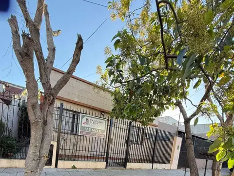 Casa 3 ambientes en villa ballester, general san martín