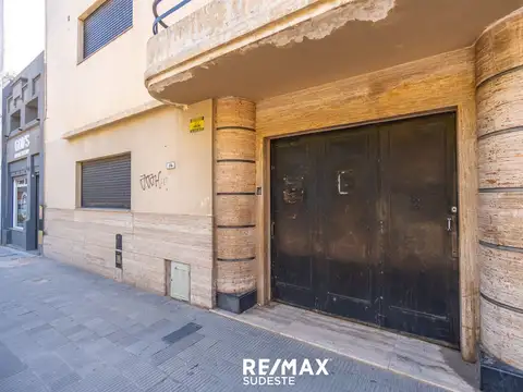 Casa de 3 dormitorios con jardín, garage y terraza