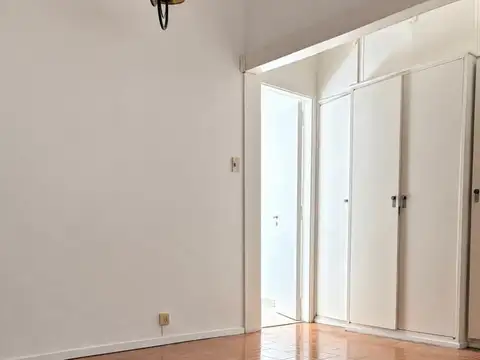 Hermoso ph de 2 a 3 ambientes con terraza, quincho y patio en vicente lópez - ¡reciclado a nuevo y apto crédito