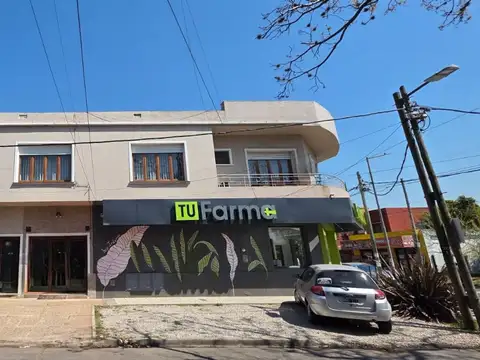 Ph 4 ambientes cochera y parque  venta jose marmol