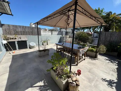 Venta casa ph de 4 ambientes en munro con terraza
