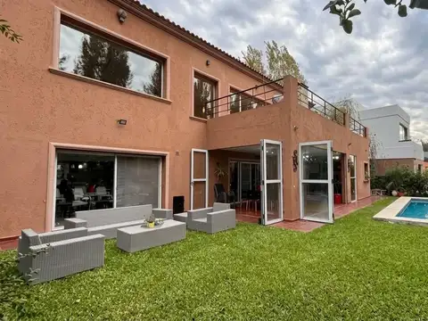 Venta casa con pileta. barrio cerrado. principado náutico. canning. san vicente. financiación