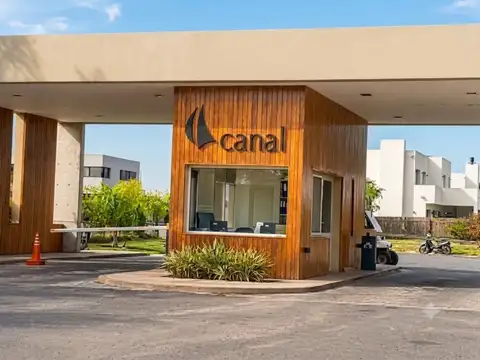 Casa en venta barrio nautico canal villanueva