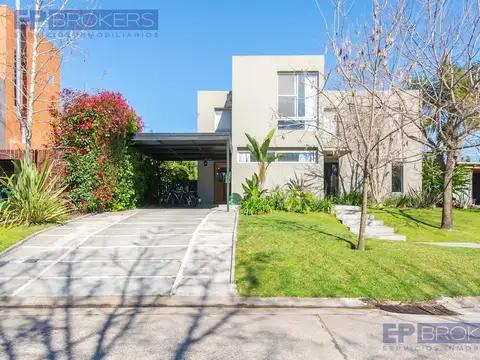 Casa 4 ambientes en venta en las liebres