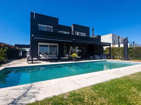 Casa a la laguna en venta en san gabriel
