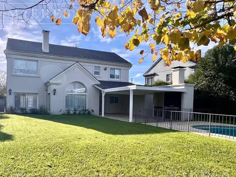 Casa en venta en la lomada