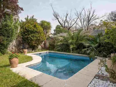 Venta casa 6 amb florida parque/piscina permuta