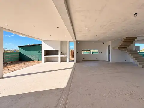 Casa al agua a estrenar | 5 dormitorios | entrega diciembre 2026 | riberas, puertos