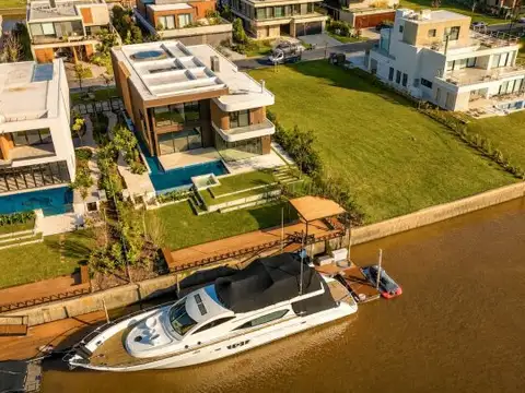 Venta casa en el yacht - nordelta | 6 ambientes | salida al río luján | muelle | piscina | domó...