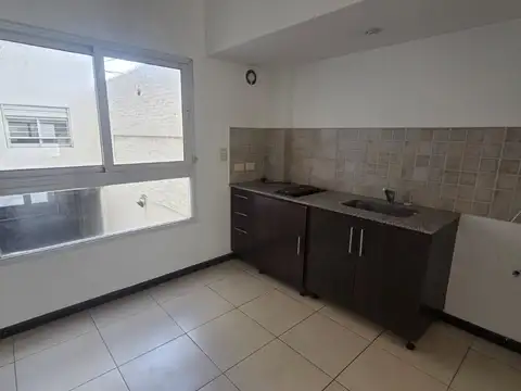 Alquiler monoambiente moron