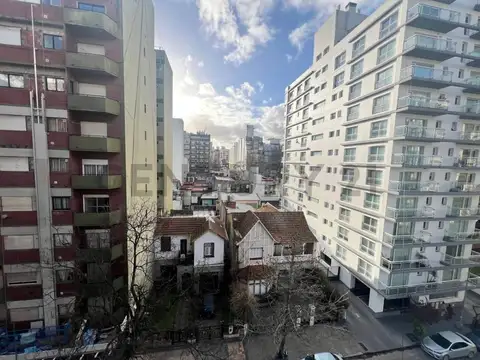 Alquiler monoambiente al frente 24 meses aldrey