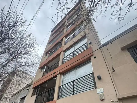 Departamento en alquiler - la plata